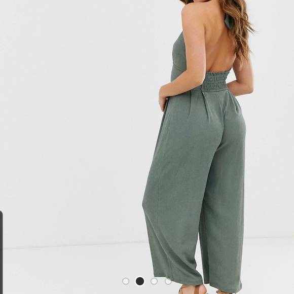 Textured Halter Jumpsuit - Picture 3 of 4